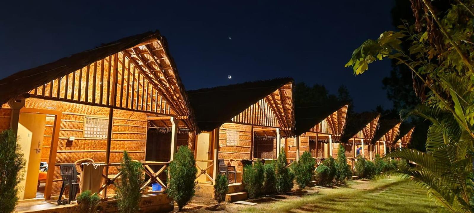 Lazy Panda Hotel Hampi Luaran gambar